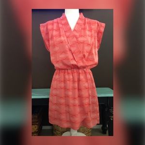 Faux wrap elastic waist dress